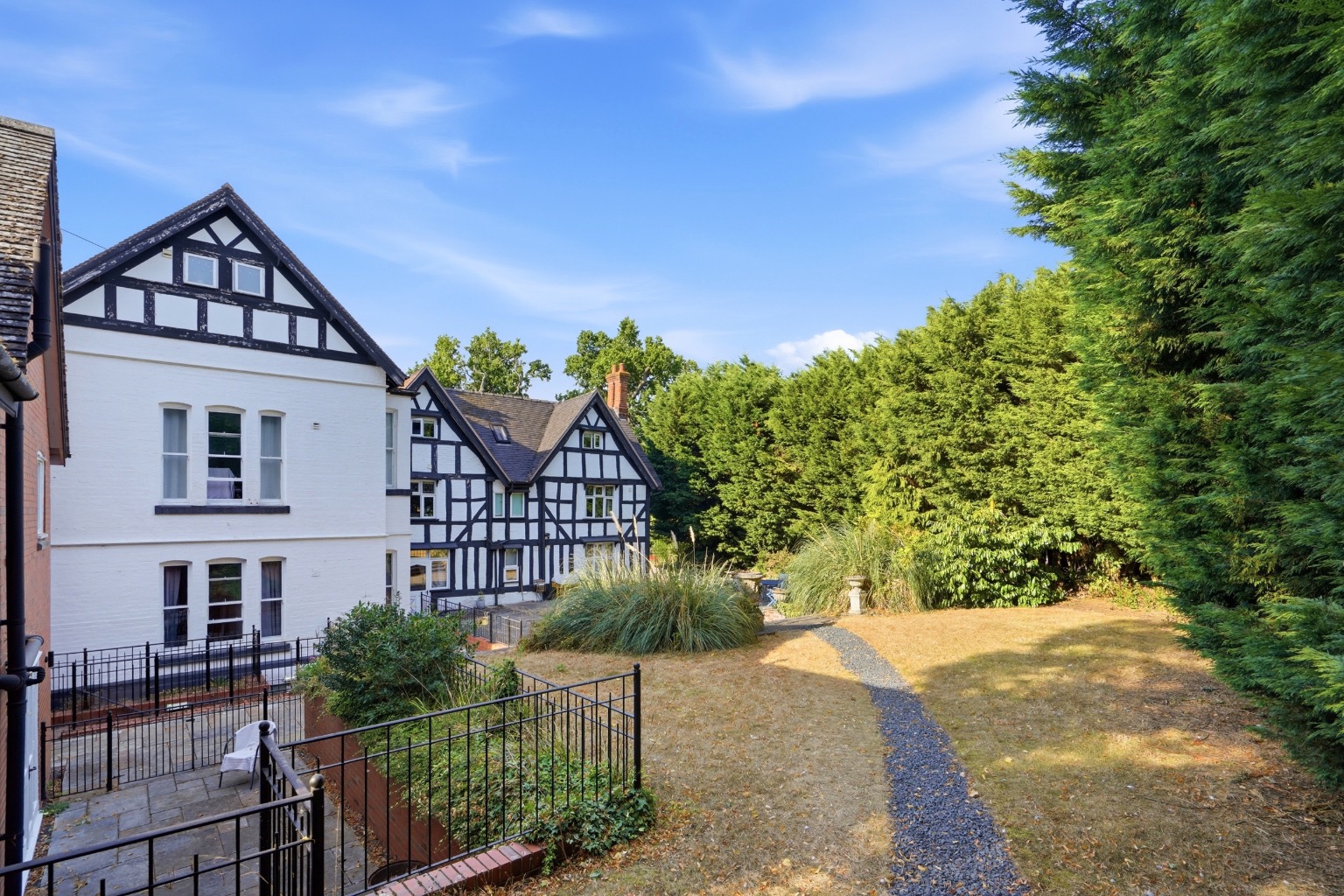 1 bed flat to rent in Warwick Hall Gardens, Bromsgrove, Worcestershire, B60 2DX 13