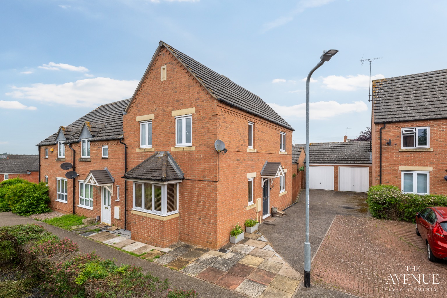 3 bed end of terrace house for sale in Celtic Close, Higham Ferrers, NN10 8NX - Property Image 27