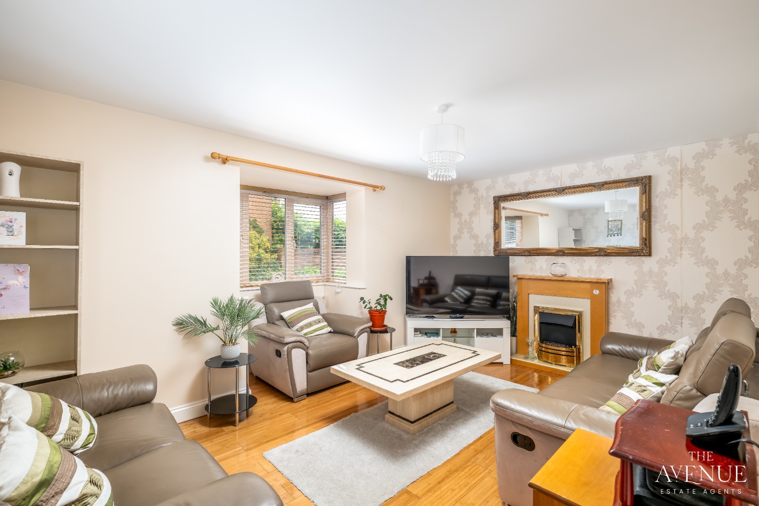 3 bed end of terrace house for sale in Celtic Close, Higham Ferrers, NN10 8NX - Property Image 2