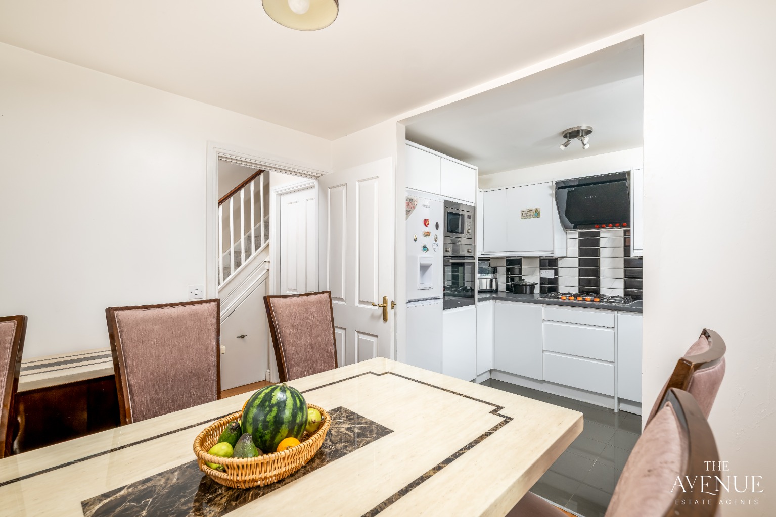 3 bed end of terrace house for sale in Celtic Close, Higham Ferrers, NN10 8NX - Property Image 3