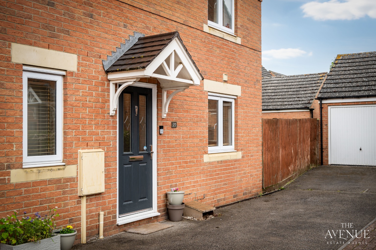 3 bed end of terrace house for sale in Celtic Close, Higham Ferrers, NN10 8NX 37