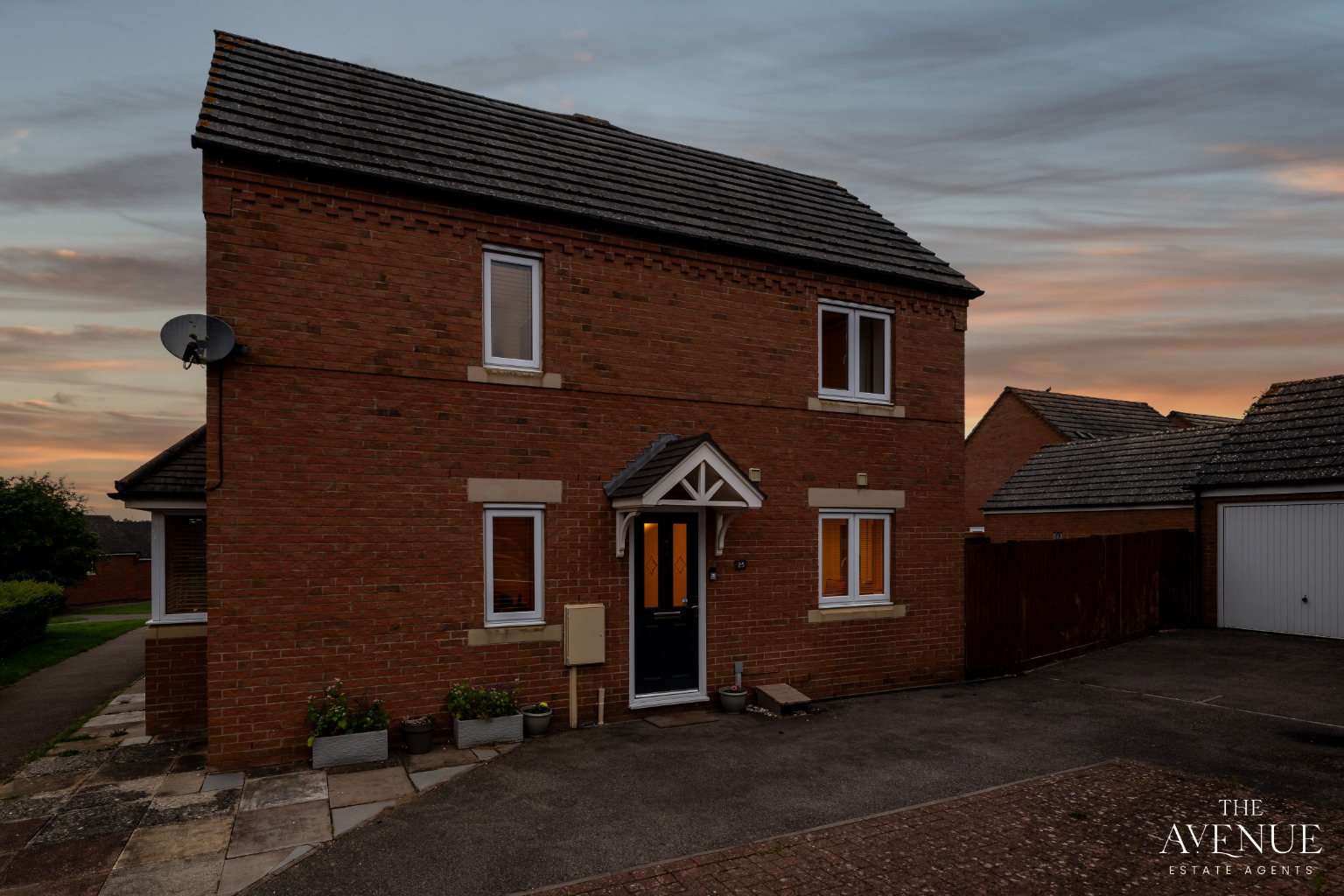 3 bed end of terrace house for sale in Celtic Close, Higham Ferrers, NN10 8NX 40