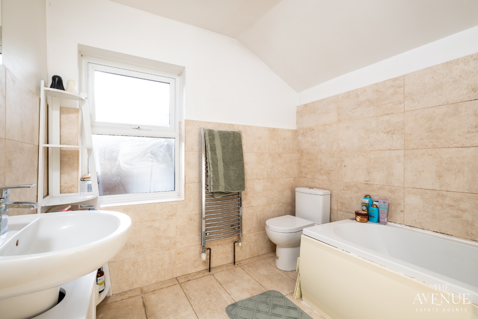 2 bed terraced house for sale in Sartoris Road, Rushden, NN10 9TL 17