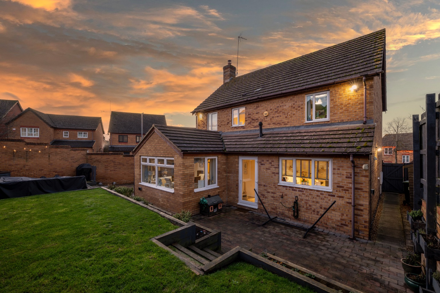 4 bed detached house for sale in Coniston Close, Higham Ferrers, NN10 8NL - Property Image 2