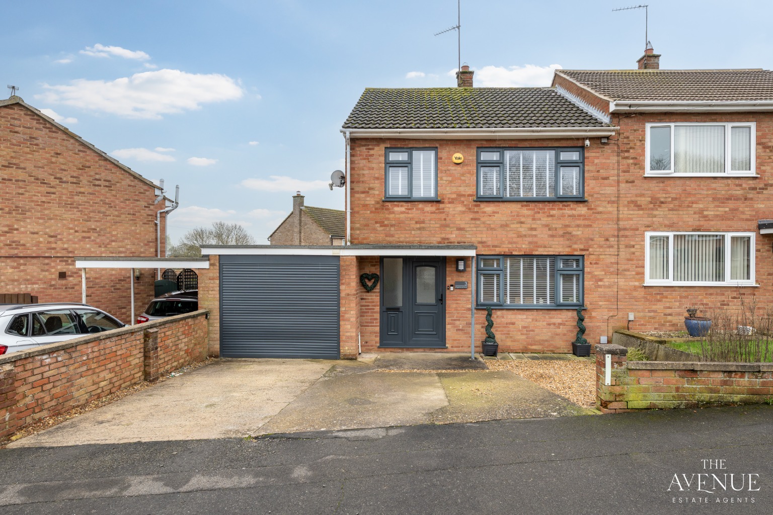 3 bed semi-detached house for sale in Knightlands Road, Irthlingborough, NN9 5SU  - Property Image 38