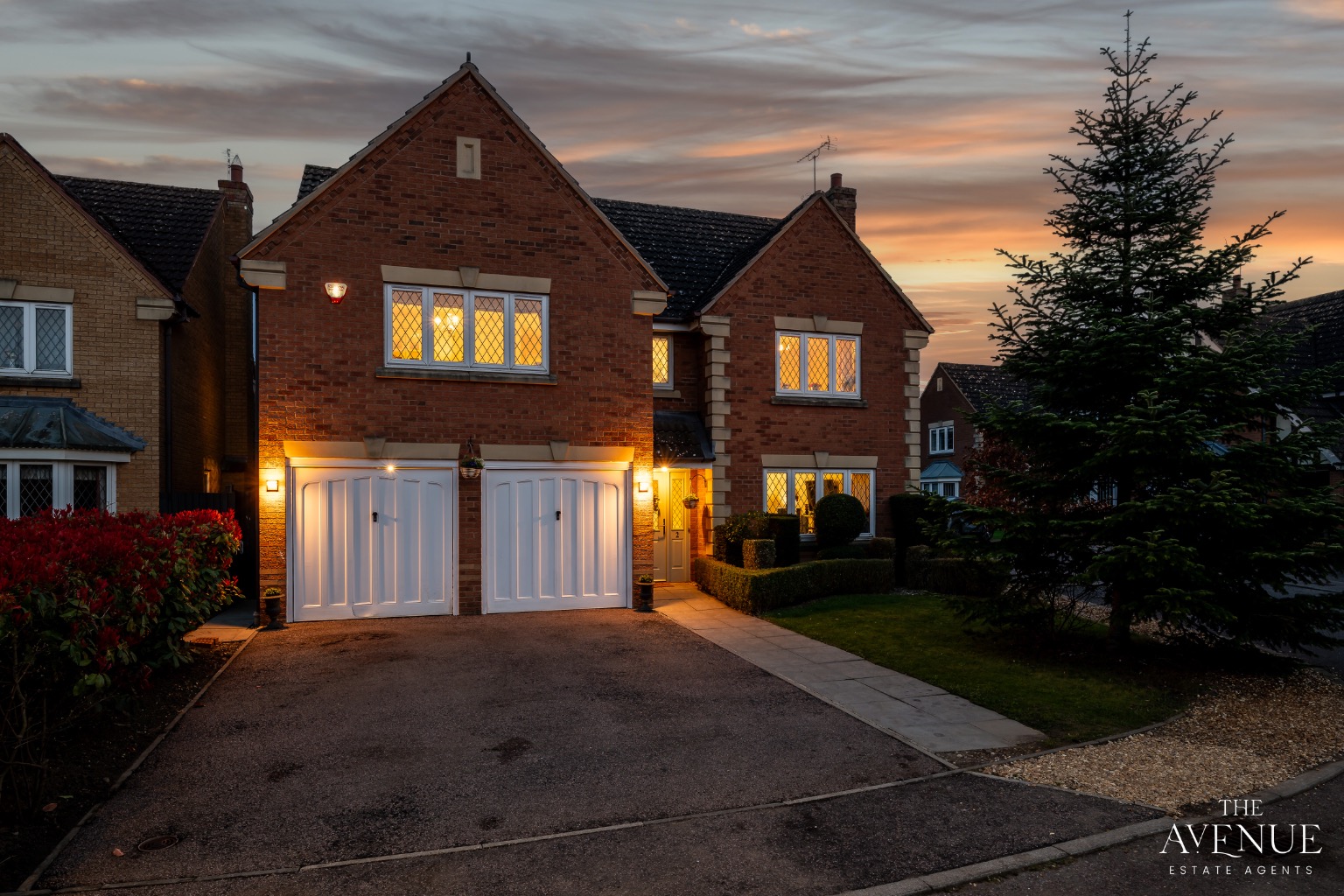 5 bed detached house for sale in Trefoil Close, Rushden, NN10 0PN 36