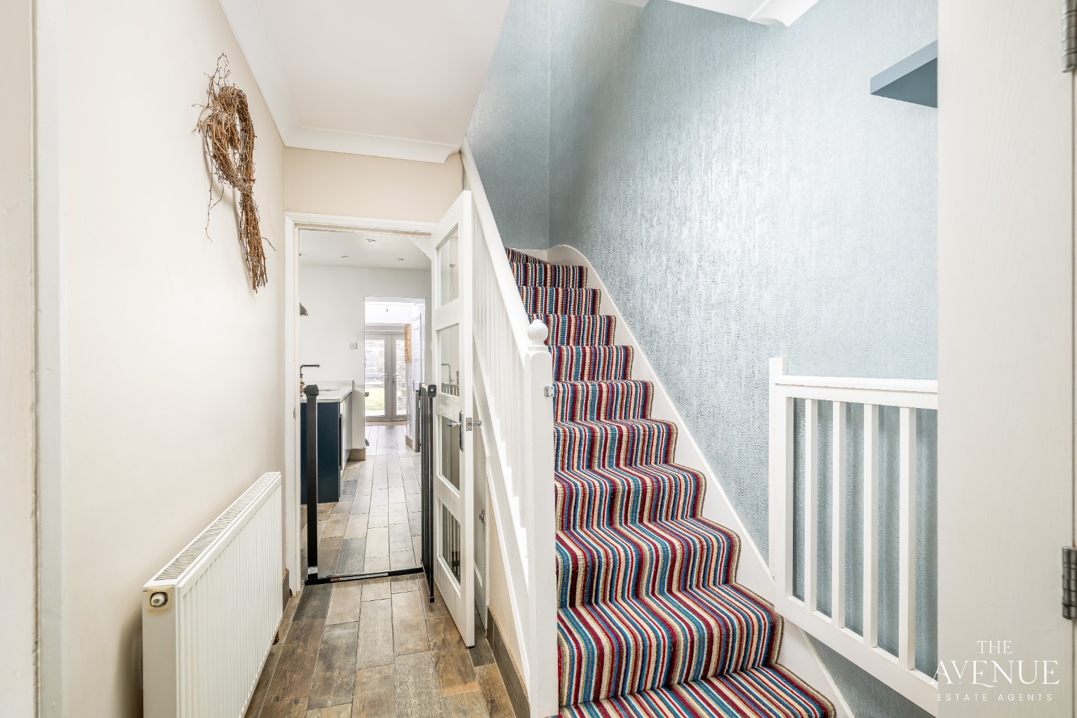 3 bed terraced house for sale in The Hedges, Rushden 3