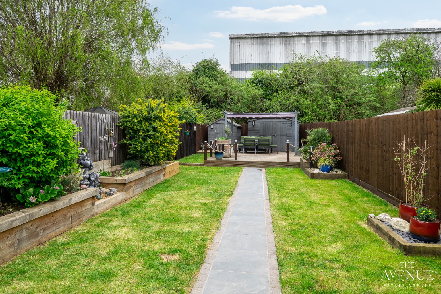 3 bed terraced house for sale in The Hedges, Rushden 25