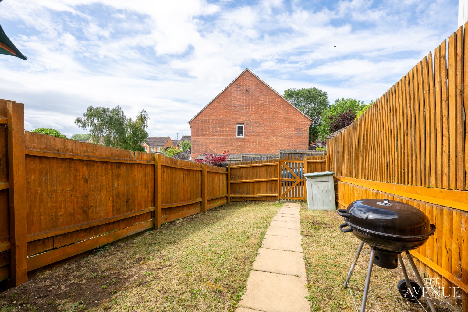 3 bed terraced house for sale in Ringtail Close, Irthlingborough, NN9 5GG 25
