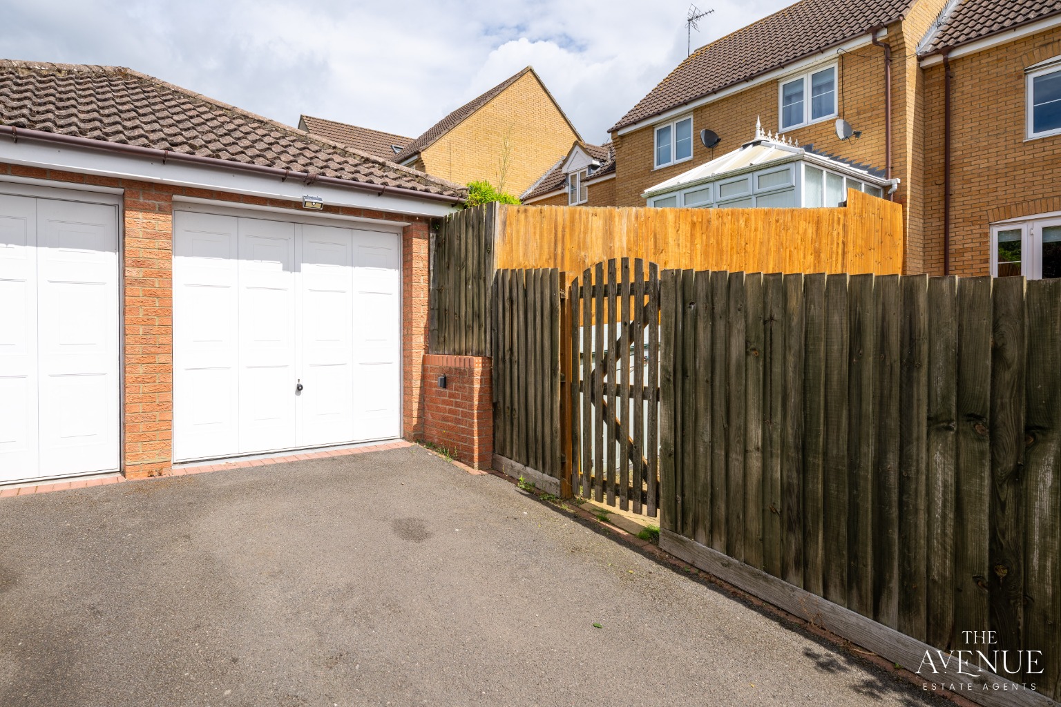 3 bed terraced house for sale in Ringtail Close, Irthlingborough, NN9 5GG 26