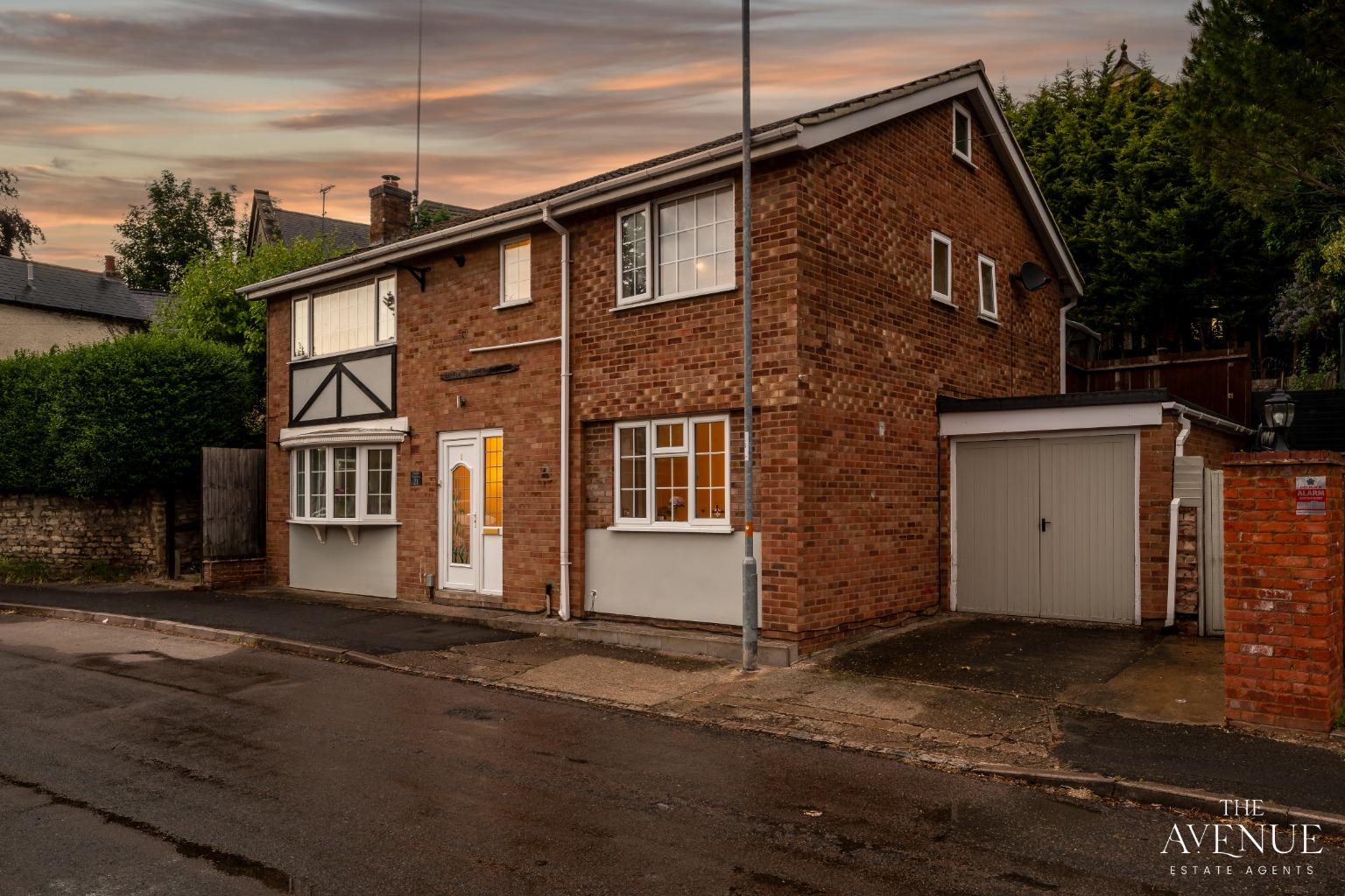 5 bed detached house for sale in Little Street, Rushden, NN10 0LS 36