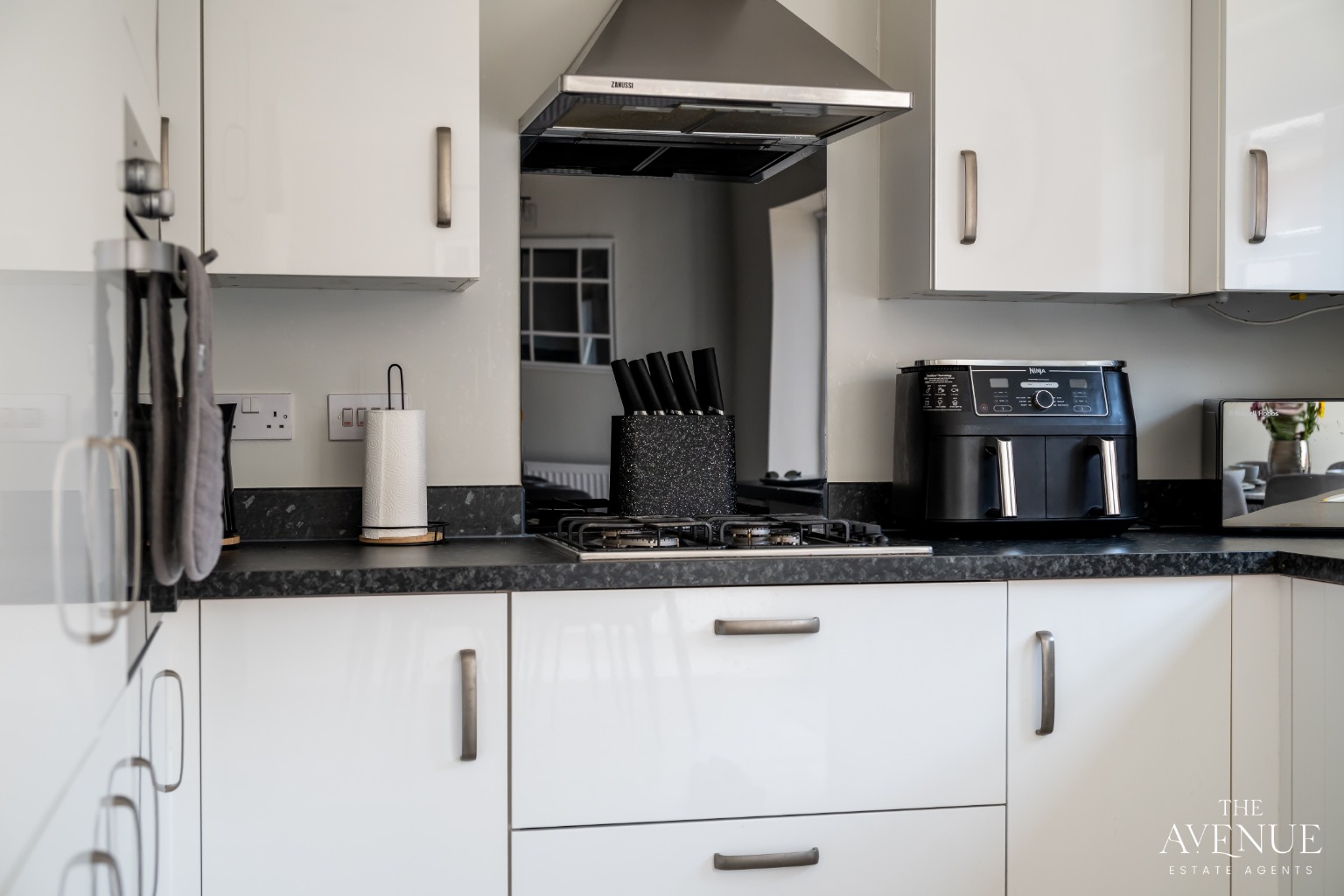 3 bed semi-detached house for sale in Catlin Way, Rushden, NN10 9FN 12