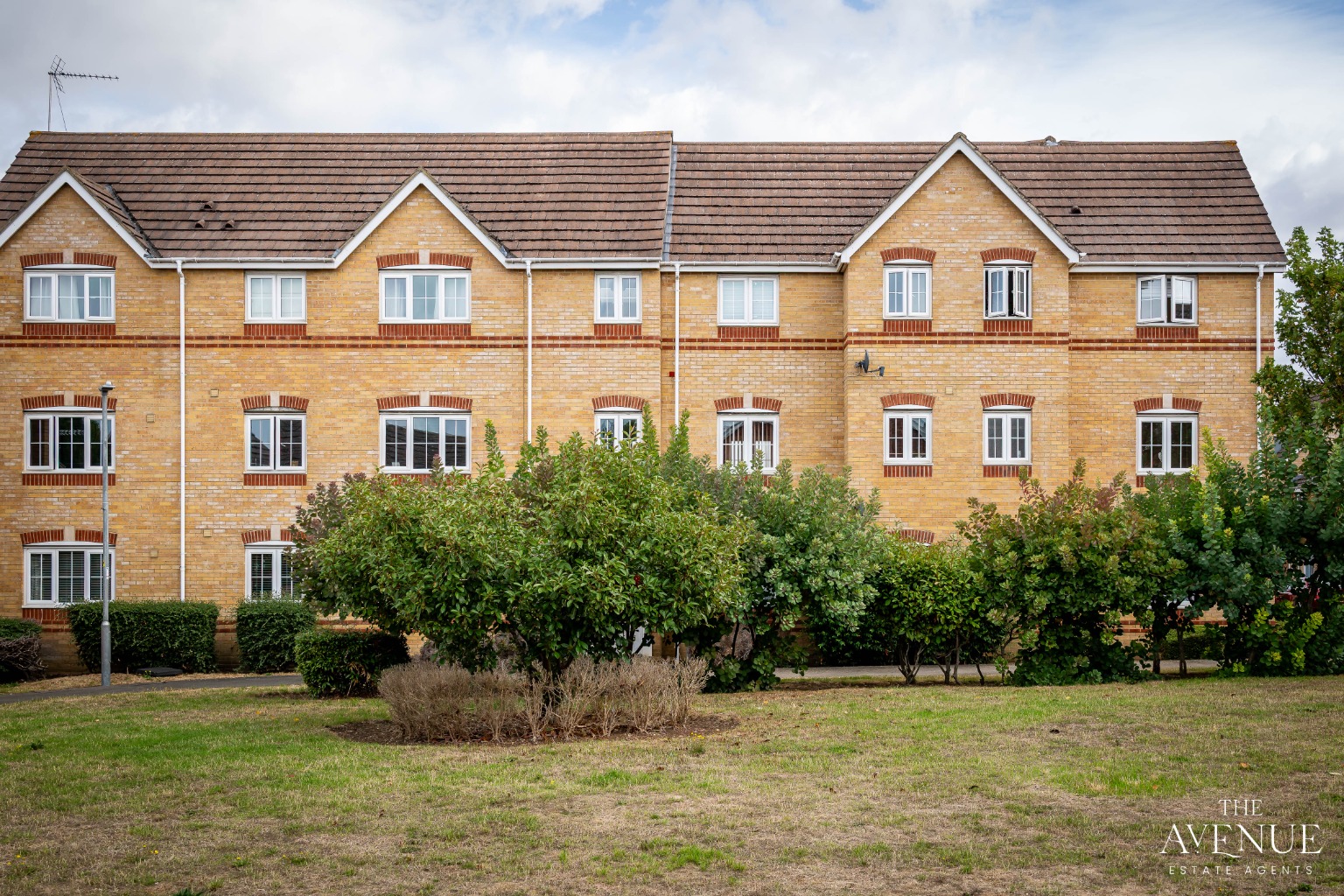 2 bed flat for sale in Regency Court, Rushden, NN10 6EY 27