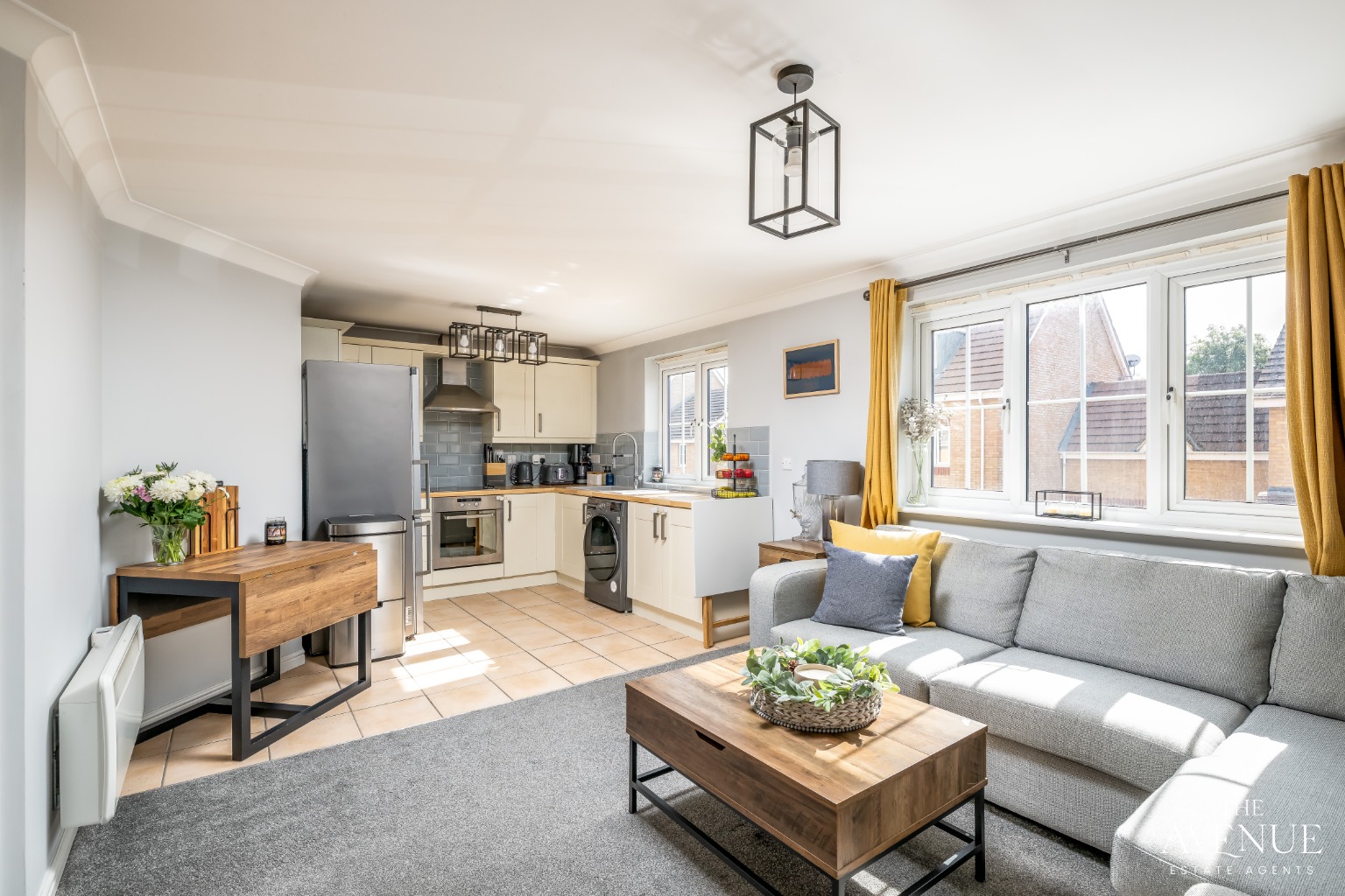 2 bed flat for sale in Regency Court, Rushden, NN10 6EY  - Property Image 2