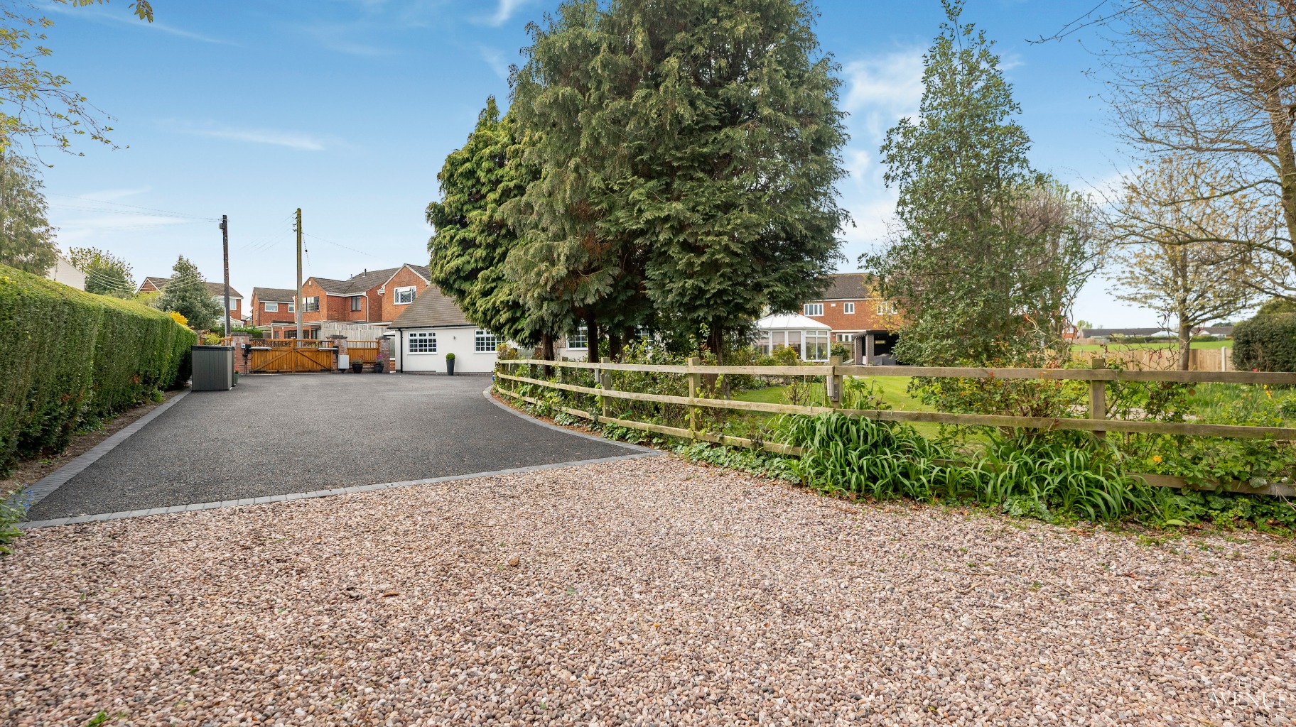 5 bed detached house for sale in The Cottage, Stud Farm Drive, Bonehill, Staffordshire, B78 3HS  - Property Image 51