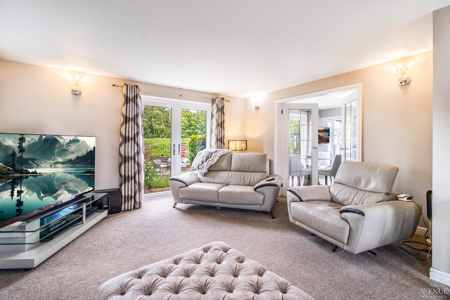 3 bed detached house for sale in Stepping Stones, Fazeley, Tamworth, Staffordshire, B78 3RT  - Property Image 5