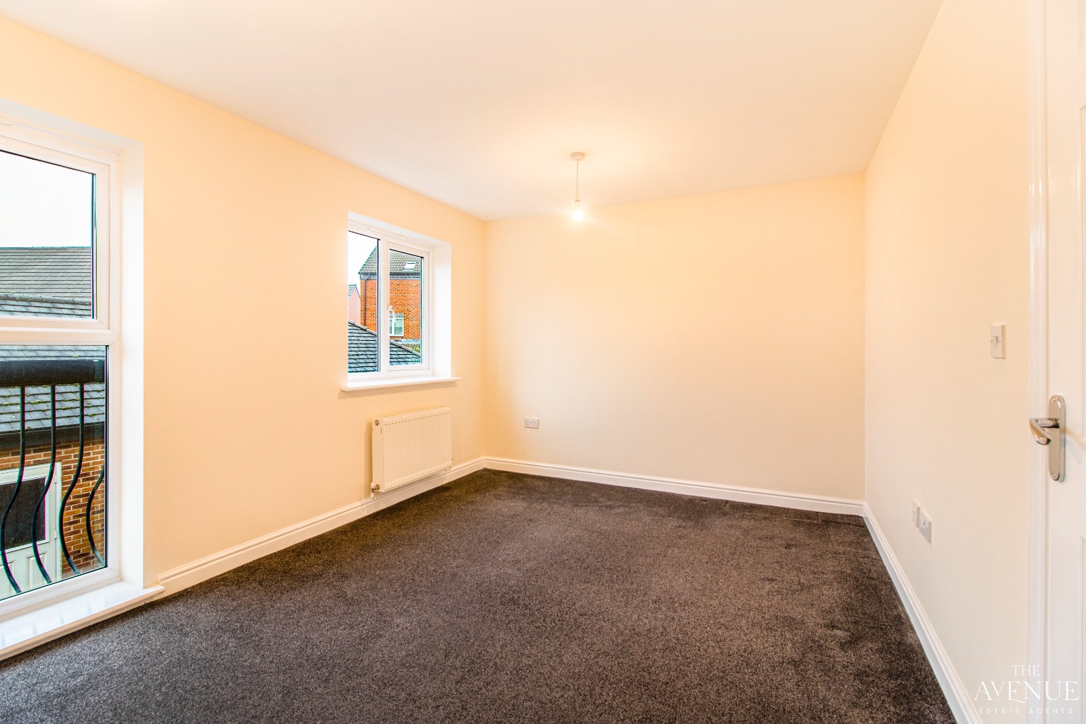 3 bed town house for sale in Wilnecote, Tamworth, Staffordshire, B77 - Property Image 6