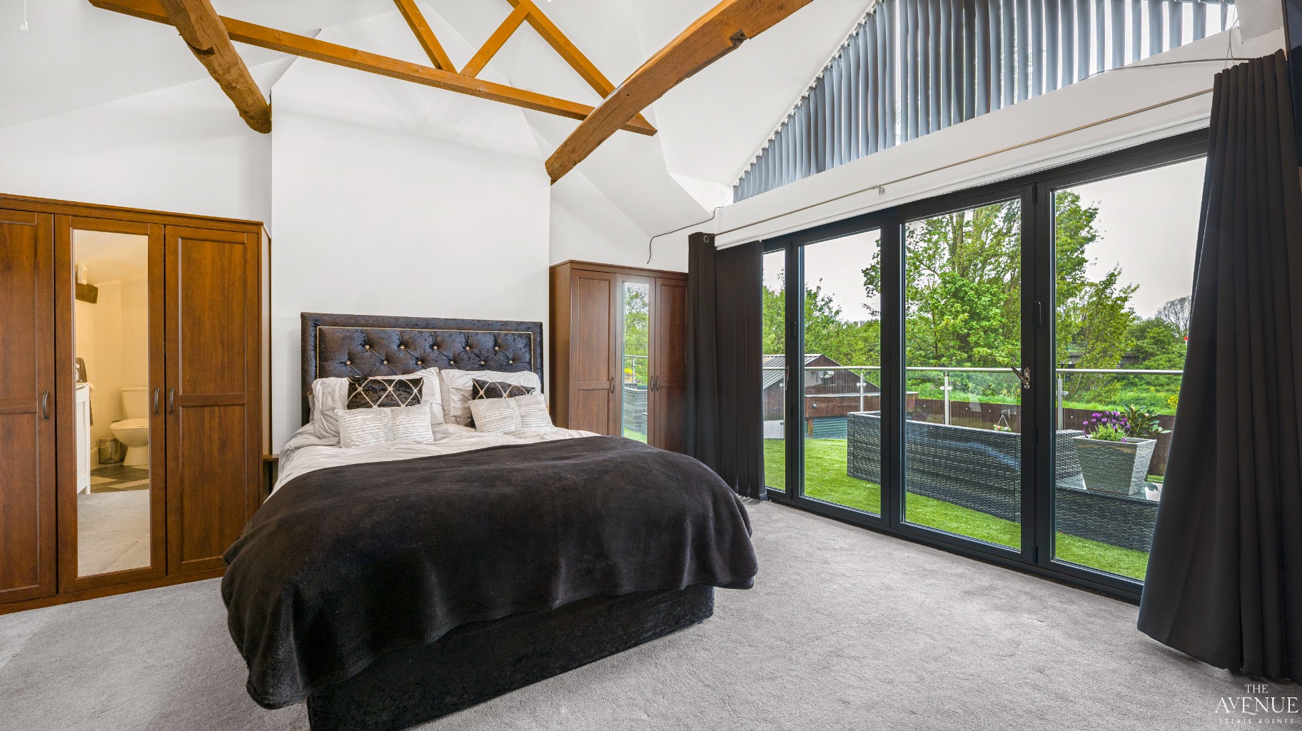 5 bed cottage for sale in Exclusive Riverside Cottage, Coventry Road, Kingsbury, B78 4