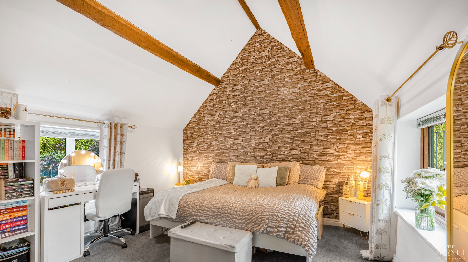 5 bed cottage for sale in Exclusive Riverside Cottage, Coventry Road, Kingsbury, B78 30