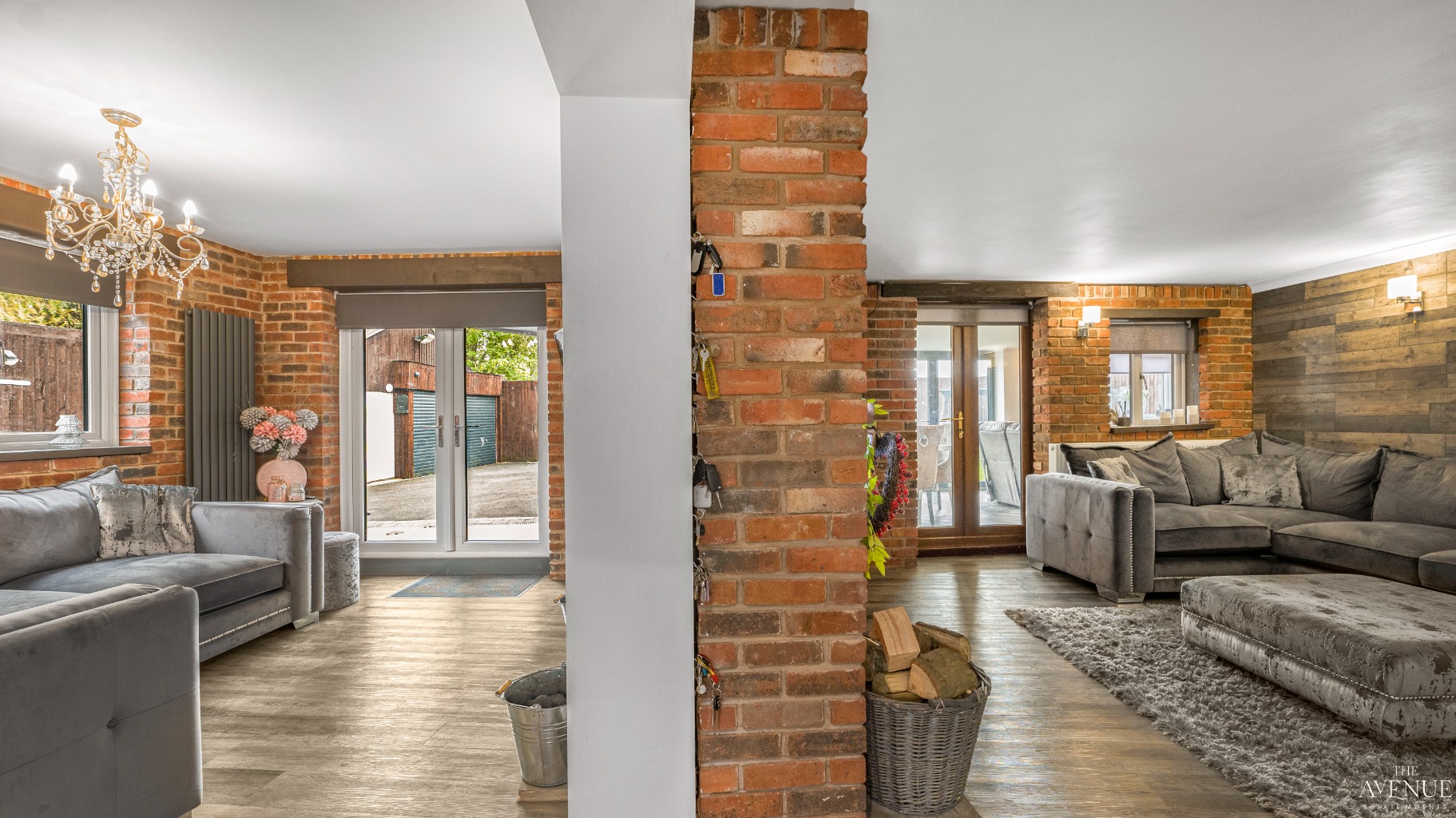 5 bed cottage for sale in Exclusive Riverside Cottage, Coventry Road, Kingsbury, B78 6