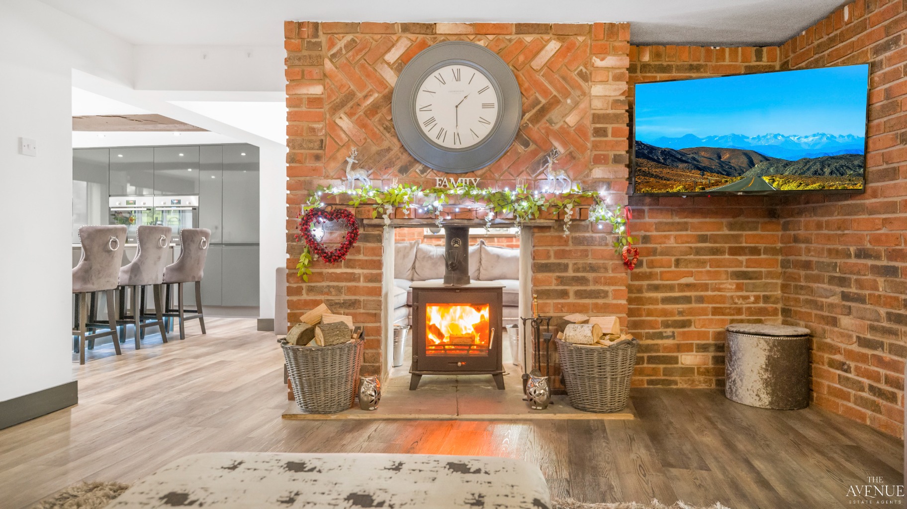 5 bed cottage for sale in Exclusive Riverside Cottage, Coventry Road, Kingsbury, B78 8