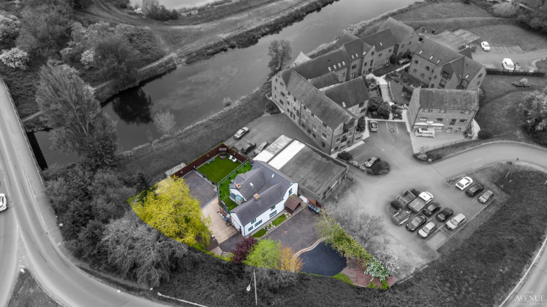 5 bed cottage for sale in Exclusive Riverside Cottage, Coventry Road, Kingsbury, B78 5
