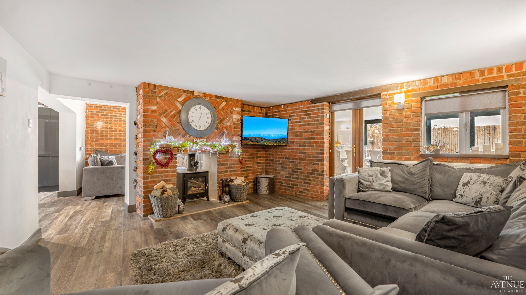 5 bed cottage for sale in Exclusive Riverside Cottage, Coventry Road, Kingsbury, B78 9