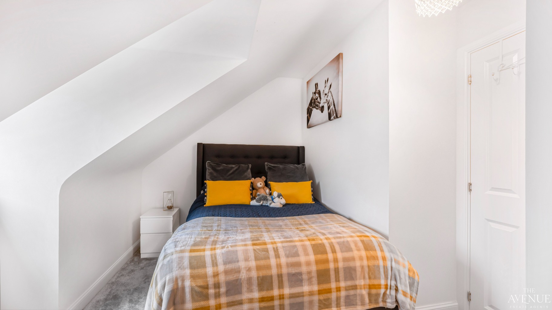 3 bed semi-detached house for sale in Wentworth Close, Tamworth, B78 - Property Image 17