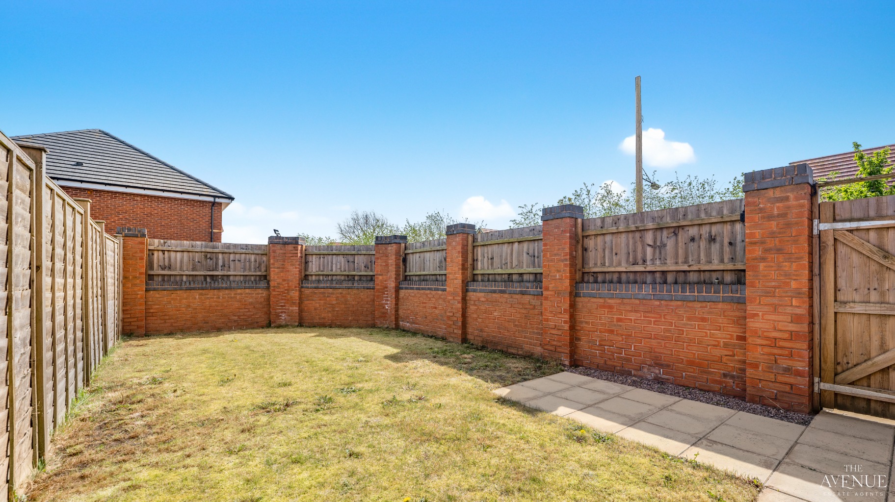 3 bed semi-detached house for sale in Austen Drive, Dunstall Park, Tamworth, Staffordshire, B78  - Property Image 16