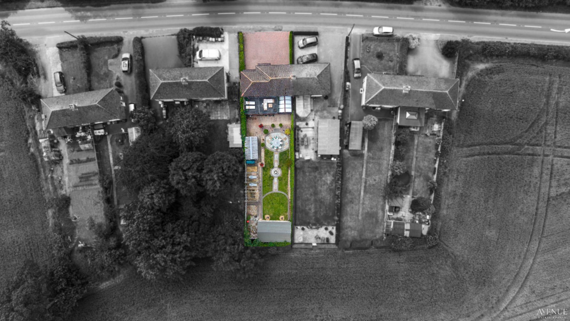 4 bed semi-detached house for sale in The Silver Birches, Tamworth Road, Elford, B79 40