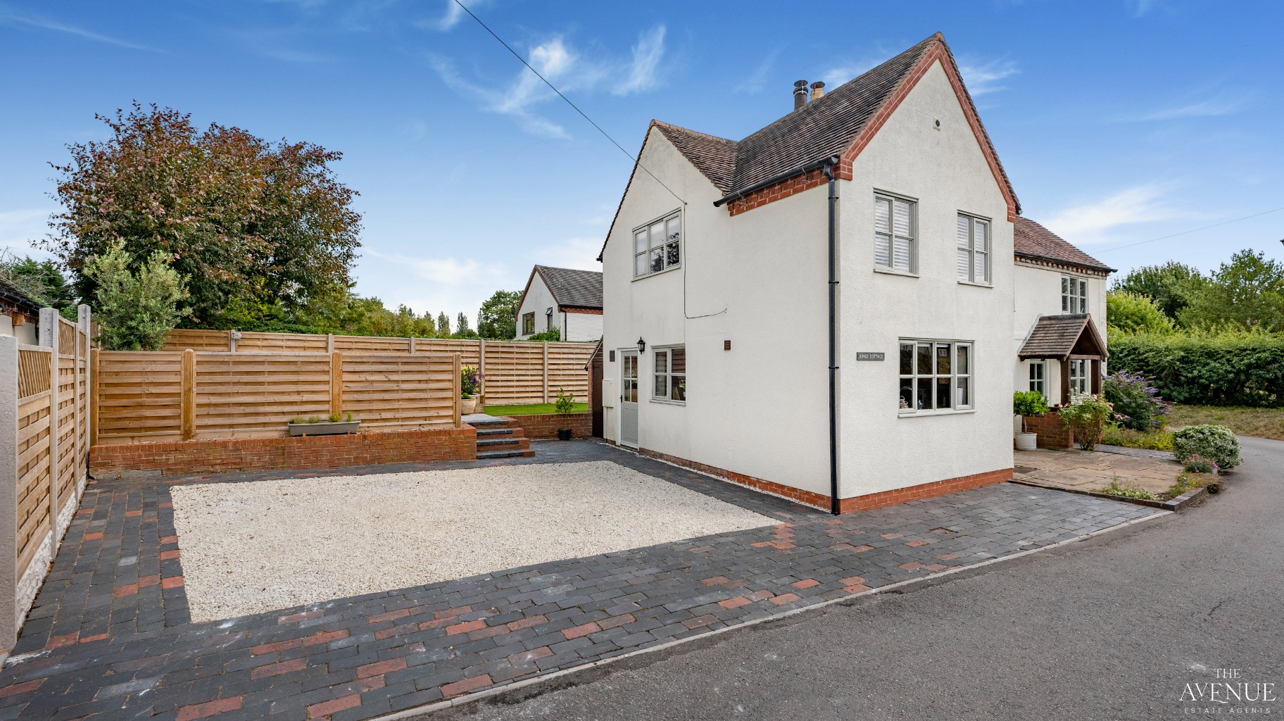 3 bed cottage for sale in Kings Cottage, Hames Lane, Newton Regis, B79 25
