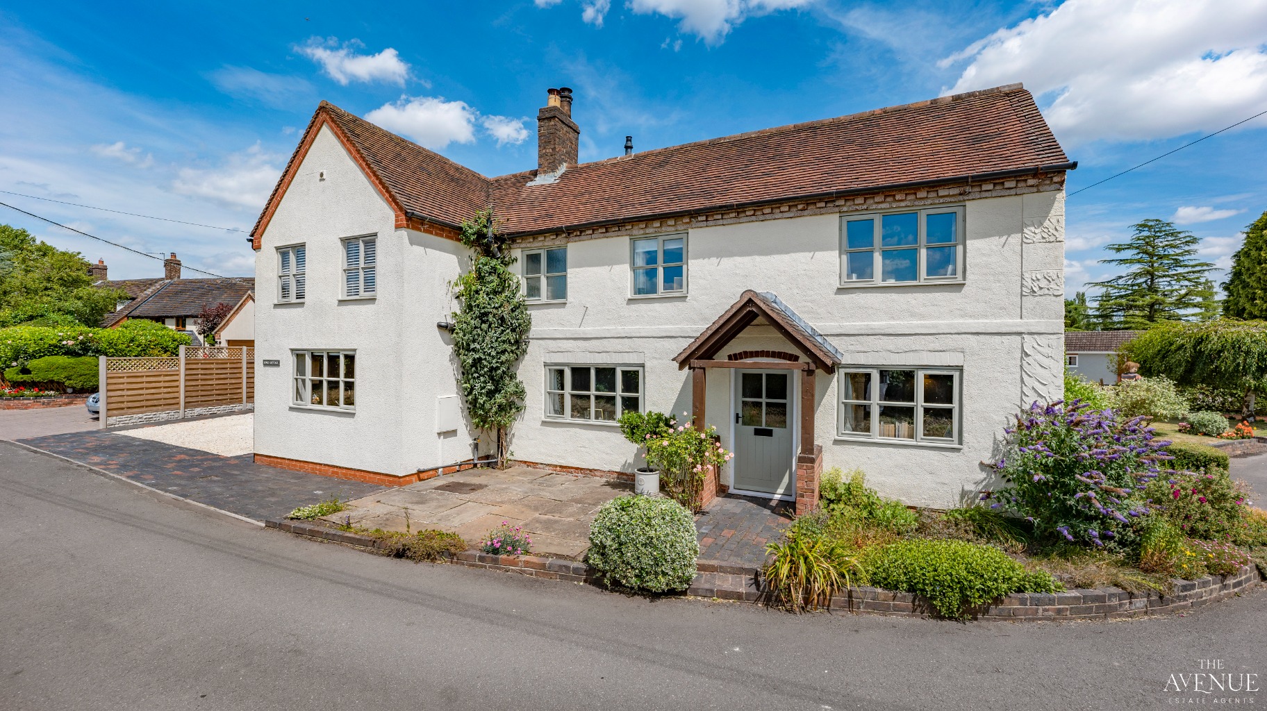 3 bed cottage for sale in Kings Cottage, Hames Lane, Newton Regis, B79 30