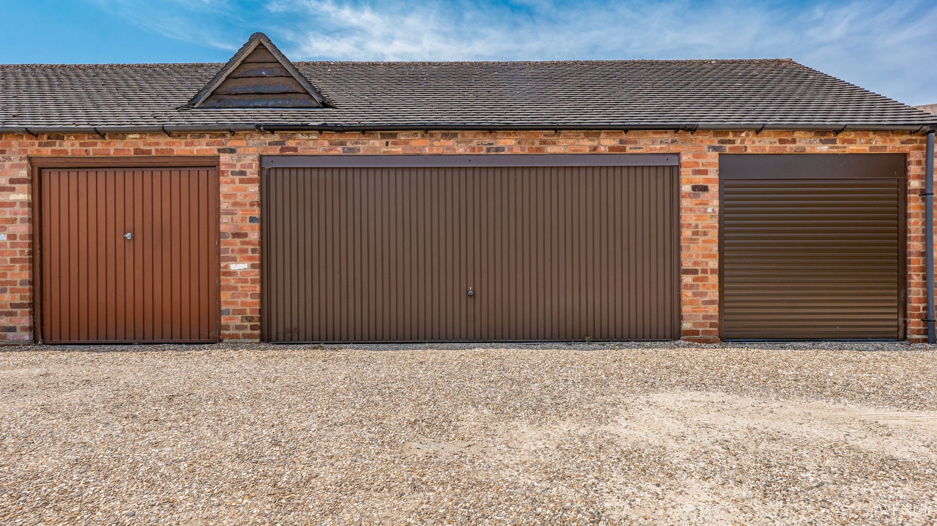 5 bed farm house for sale in Church Farm Mews, Dosthill, Tamworth, Staffordshire, B77  - Property Image 43