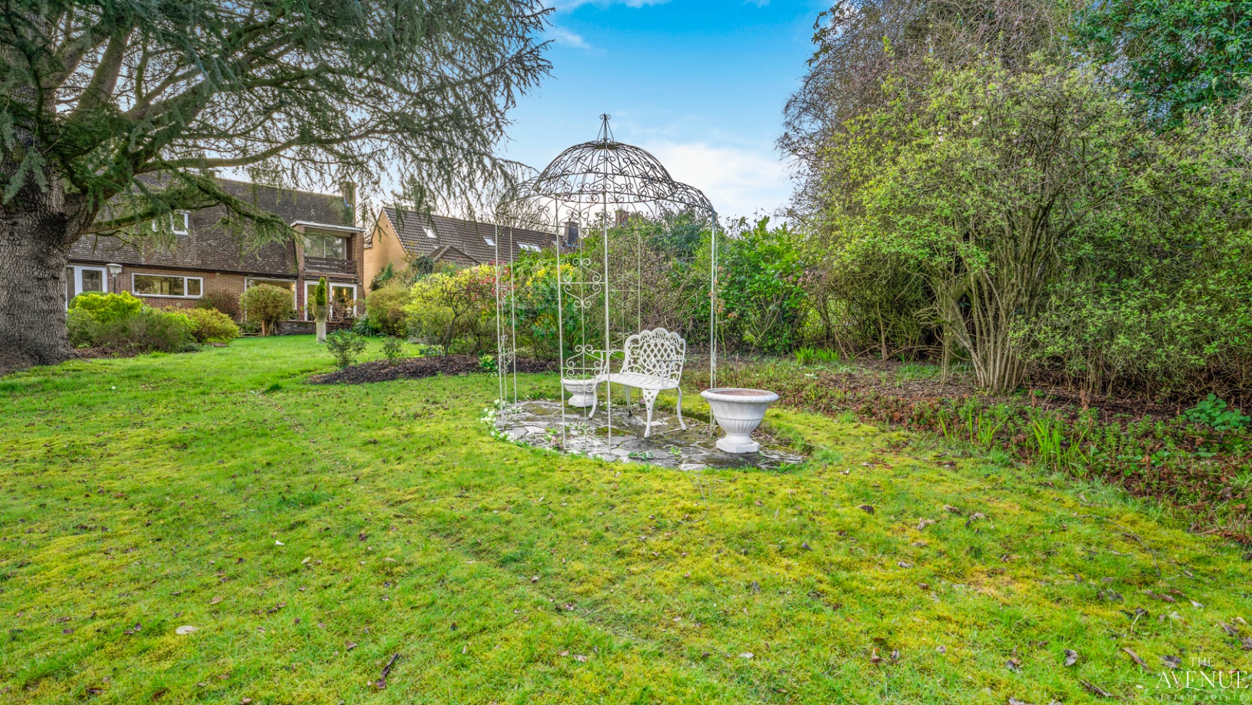 4 bed detached house for sale in Newtown Linford, Leicester, Leicestershire, LE6 33