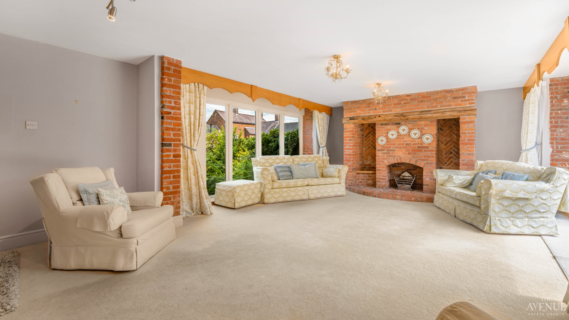 4 bed barn conversion for sale in Farm Town Lane, Coleorton, Coalville, Leicestershire, LE67  - Property Image 13