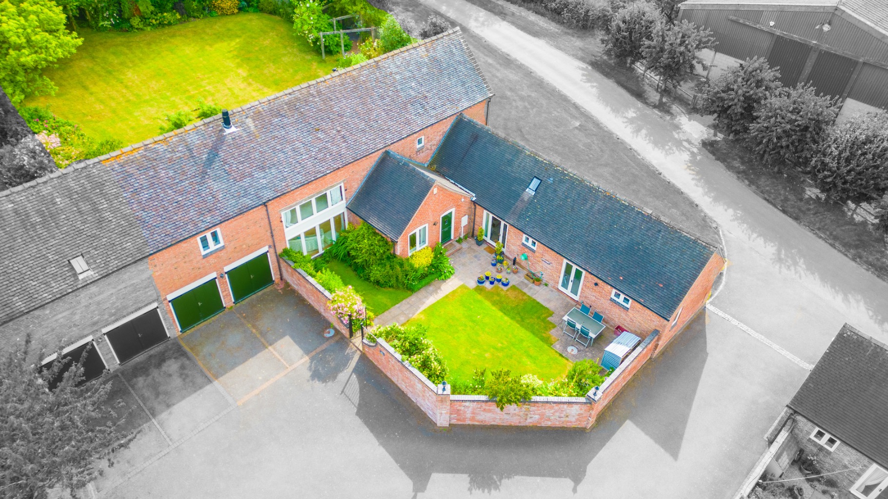 4 bed barn conversion for sale in Farm Town Lane, Coleorton, Coalville, Leicestershire, LE67 30