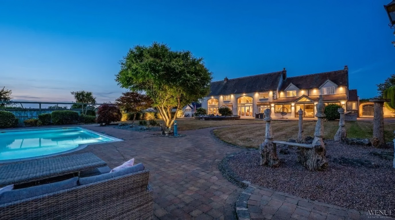 8 bed detached house for sale in The Angel, Coventry, Warwickshire, CV7  - Property Image 27
