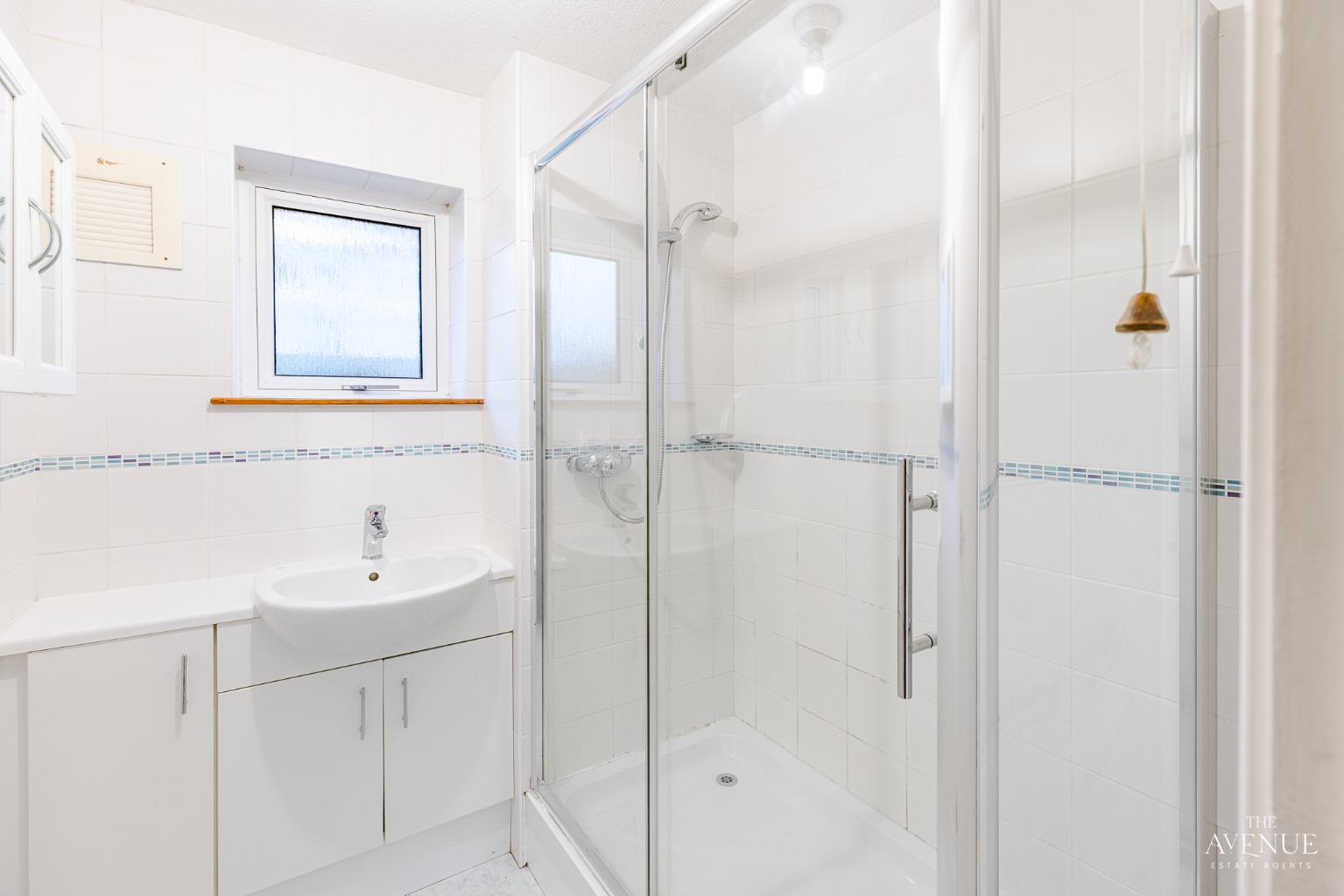 3 bed chalet for sale in Carters Way, Swavesey, Cambridge  - Property Image 10