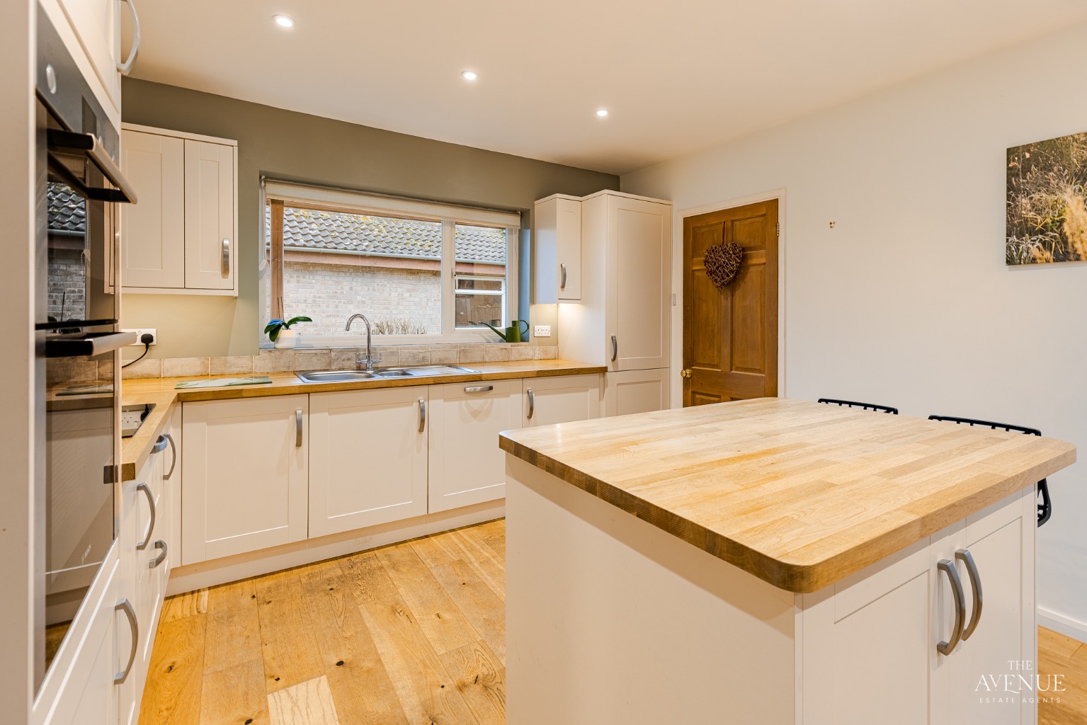 4 bed detached house for sale in Clarkes Lane, Wilburton, Ely, Cambridgeshire 2