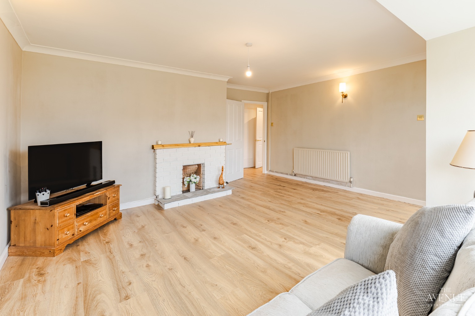 3 bed detached bungalow for sale in Chestnut Close, Brampton, Huntingdon, Cambridgeshire  - Property Image 4