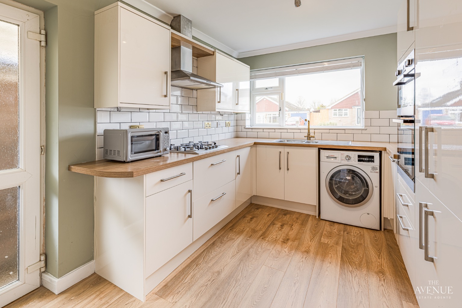 3 bed detached bungalow for sale in Chestnut Close, Brampton, Huntingdon, Cambridgeshire 10