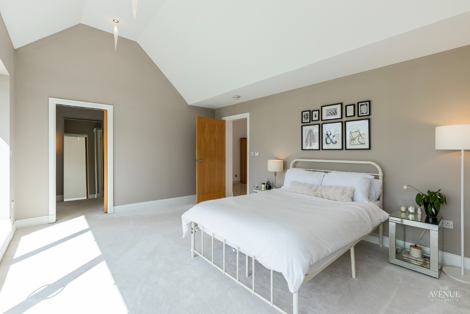 4 bed detached house for sale in Mill Road, Over, Cambridge  - Property Image 23