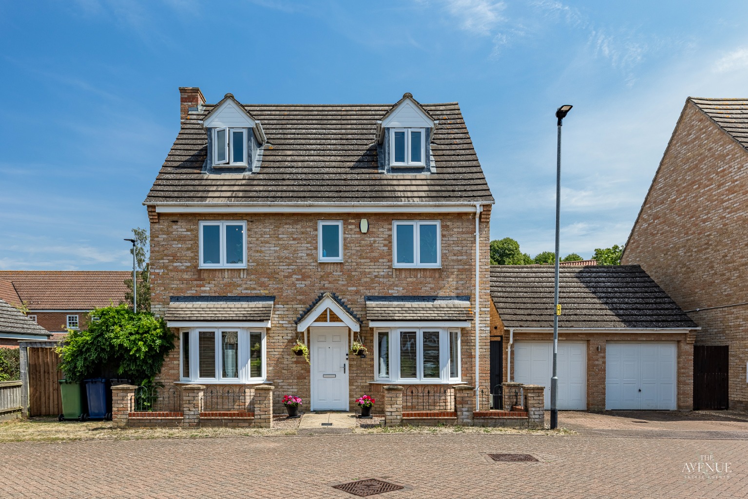 5 bed detached house for sale in Collingwood Drive, Longstanton, Cambridgeshire 39