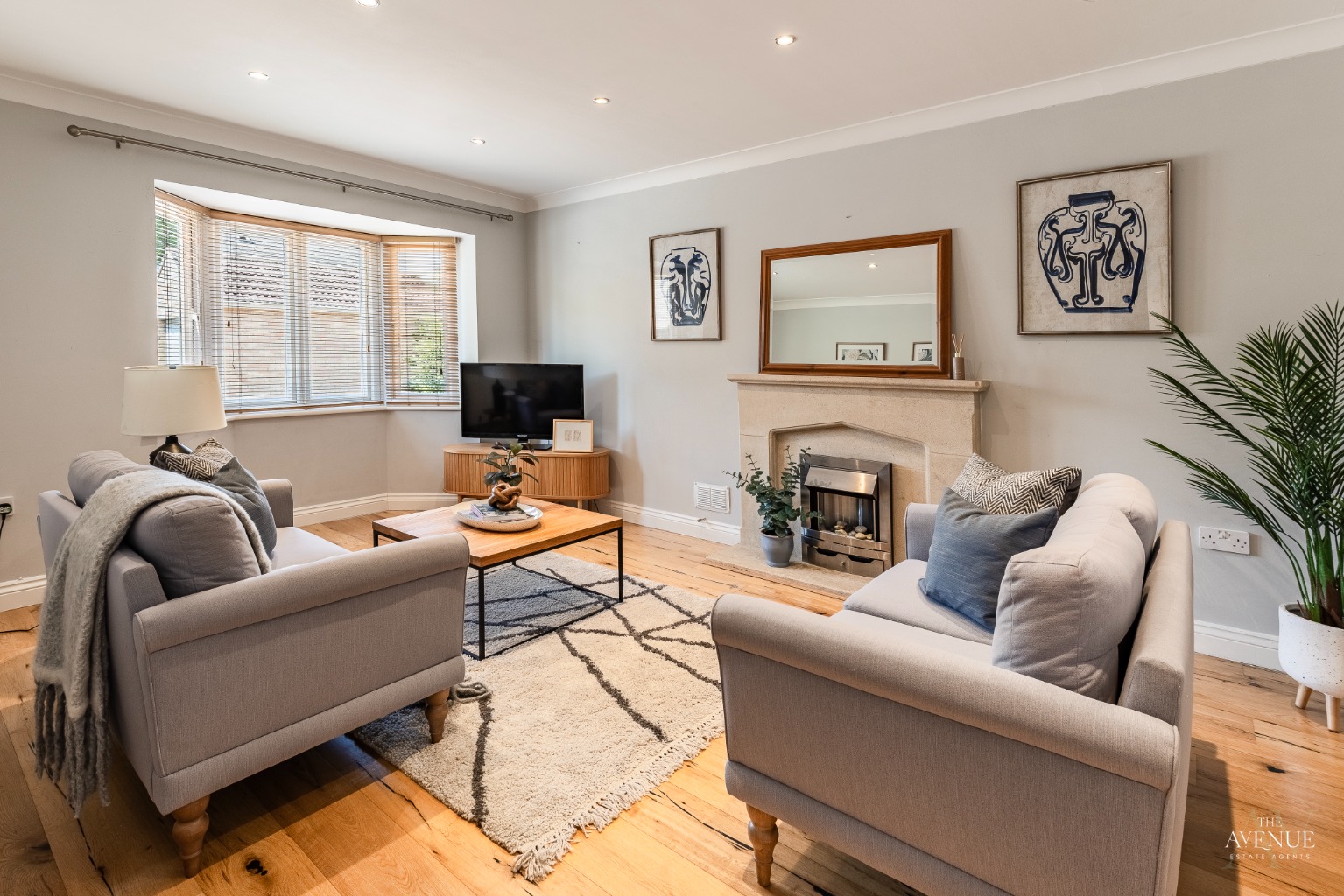 5 bed detached house for sale in Collingwood Drive, Longstanton, Cambridgeshire  - Property Image 13
