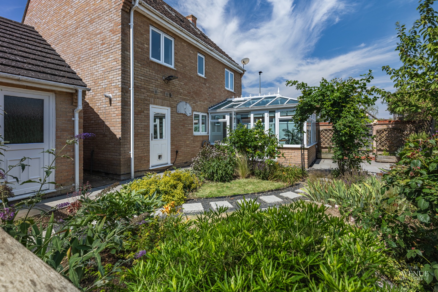 5 bed detached house for sale in Collingwood Drive, Longstanton, Cambridgeshire  - Property Image 34