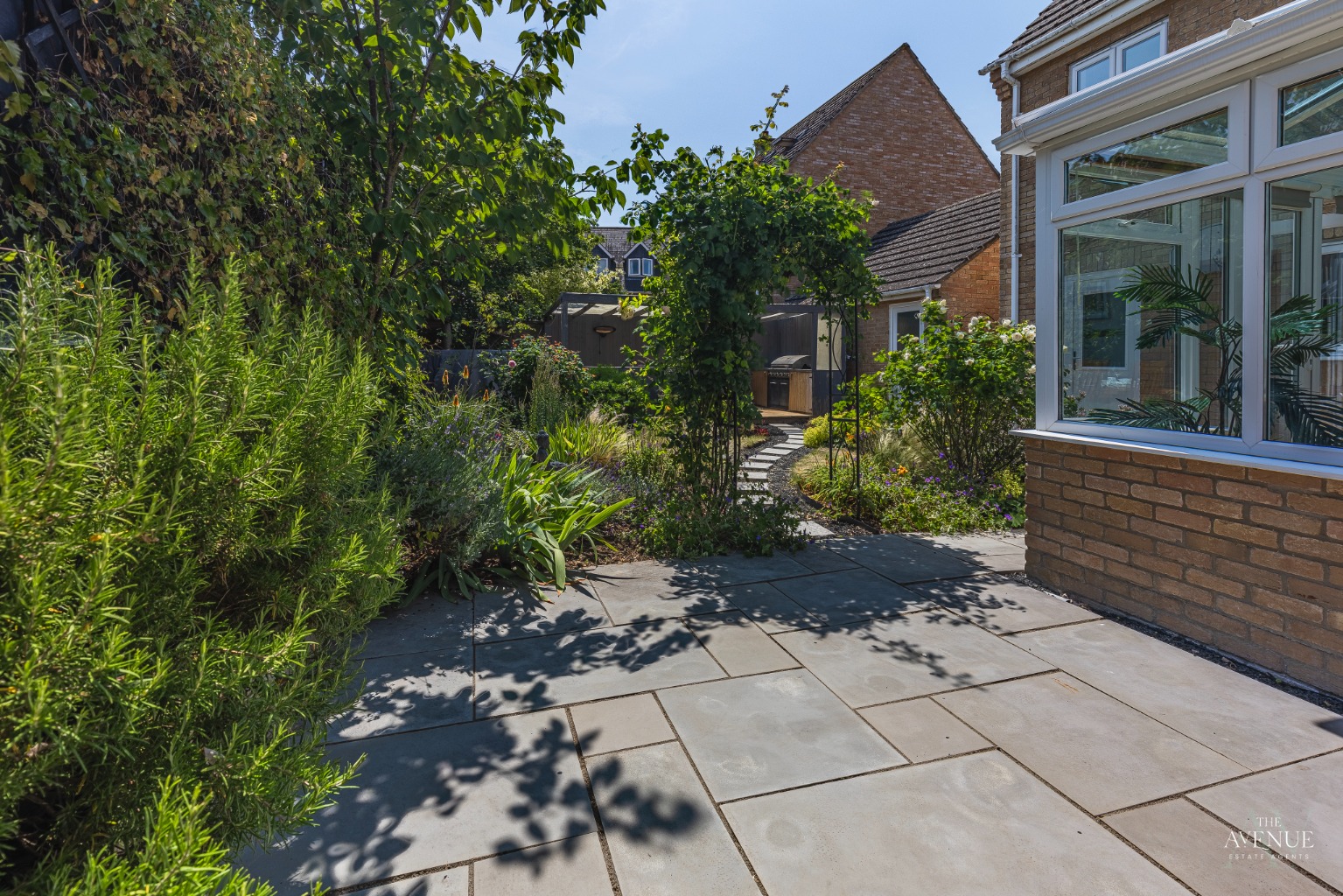 5 bed detached house for sale in Collingwood Drive, Longstanton, Cambridgeshire  - Property Image 37