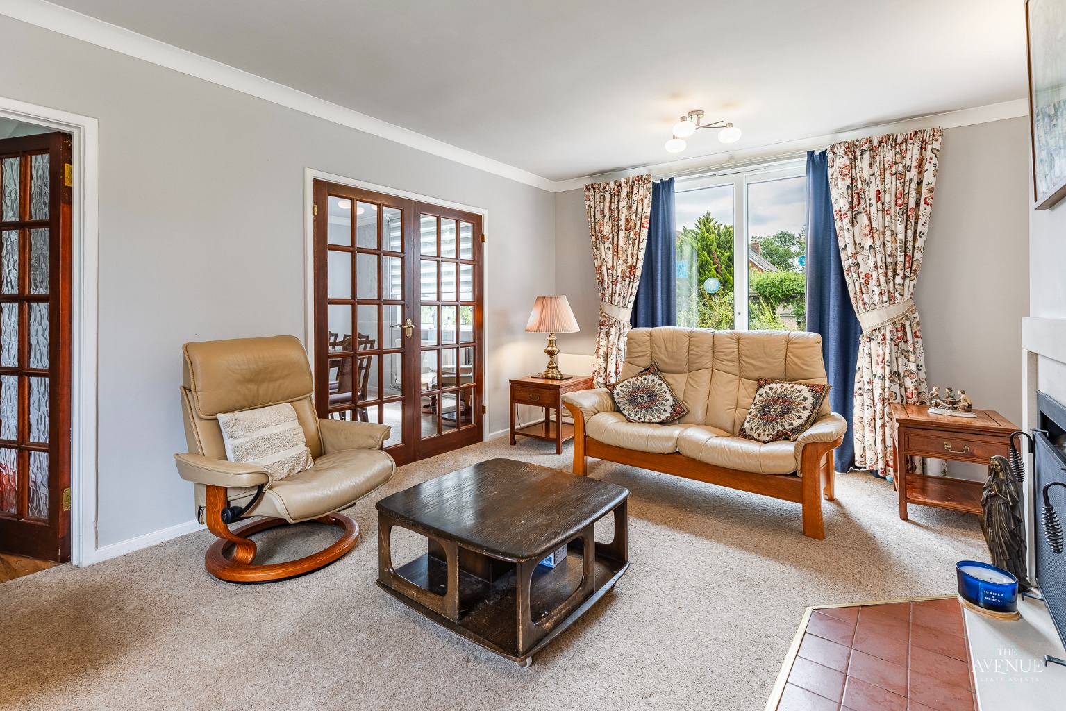 3 bed detached house for sale in Thatchers Wood, Longstanton, Cambridge 3