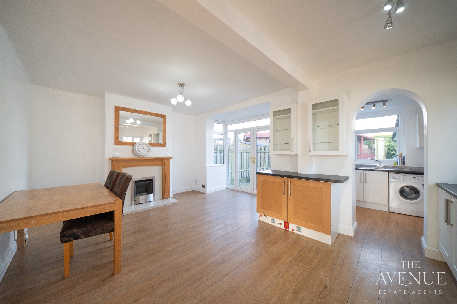 4 bed semi-detached house for sale in Brantcliffe Drive, Baildon, West Yorkshire. 7