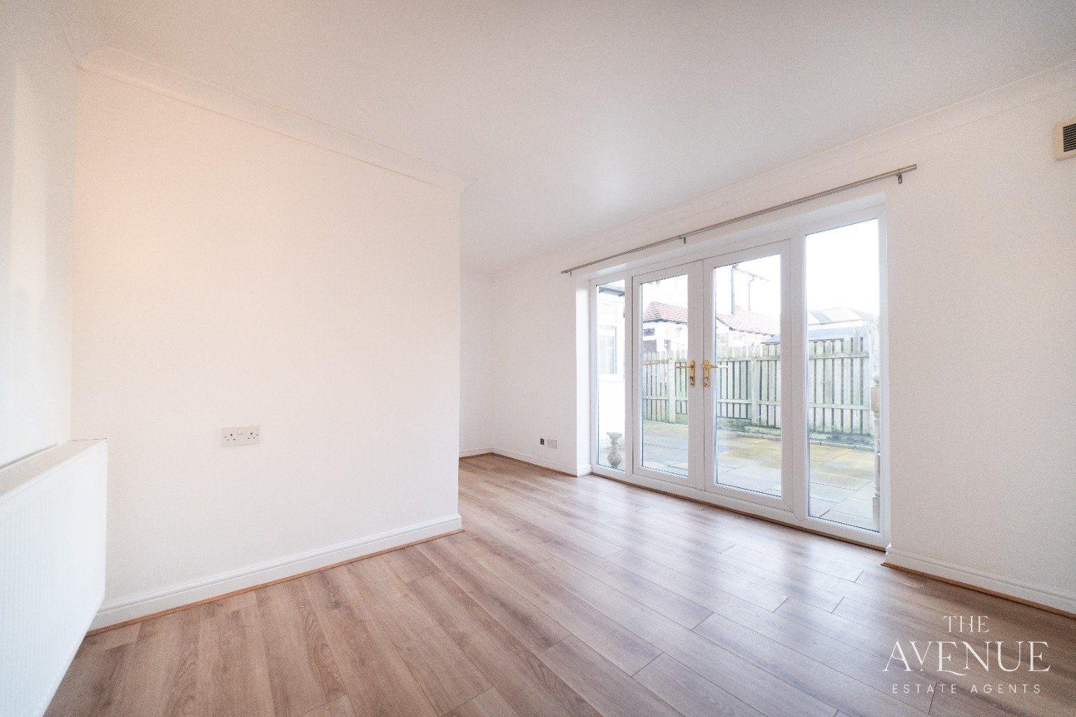 4 bed semi-detached house for sale in Brantcliffe Drive, Baildon, West Yorkshire. 17