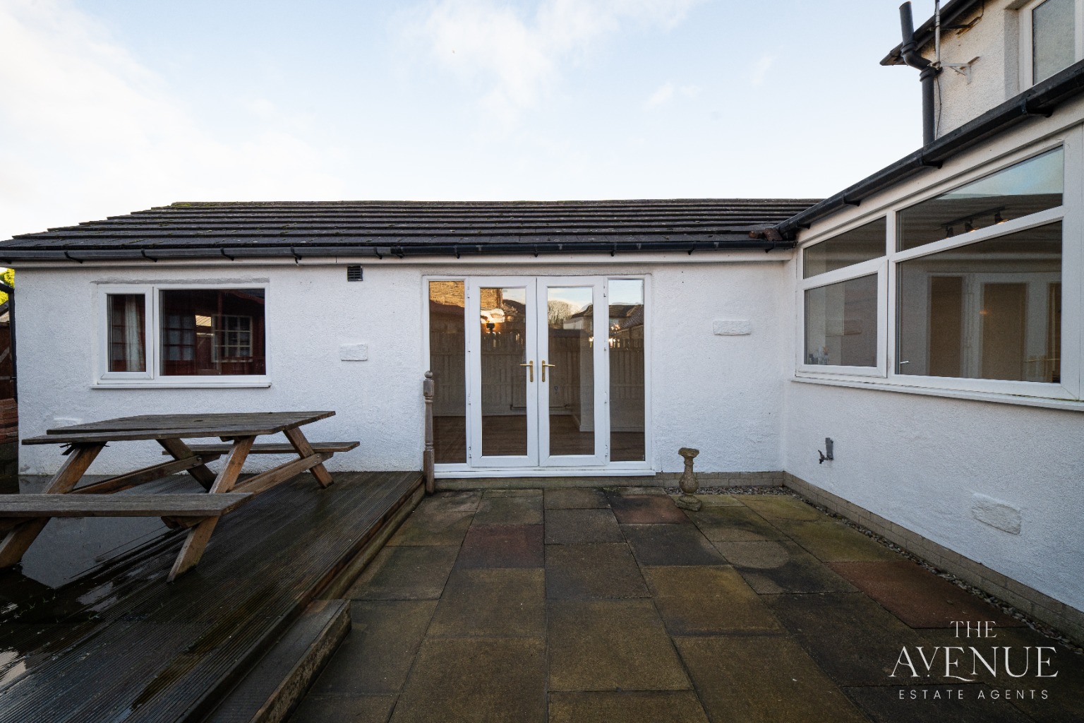 4 bed semi-detached house for sale in Brantcliffe Drive, Baildon, West Yorkshire. 23